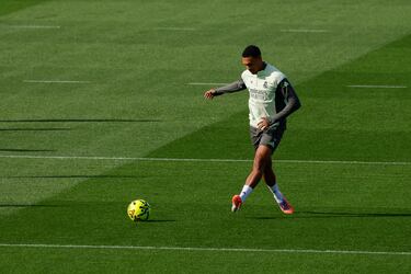 Xabi, Iñigo y los altos voltajes