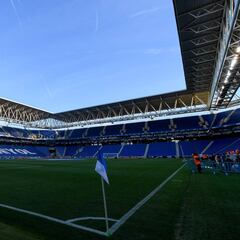 Cornellà afronta ante Atlético y Barça un doble reto europeo