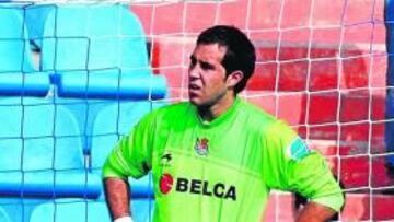 Claudio Bravo, de la Real.