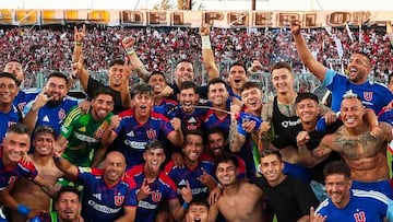 La U celebraba el triunfo ante Colo Colo y captan a Octavio Rivero haciendo esto en el Monumental: no se vio en la TV