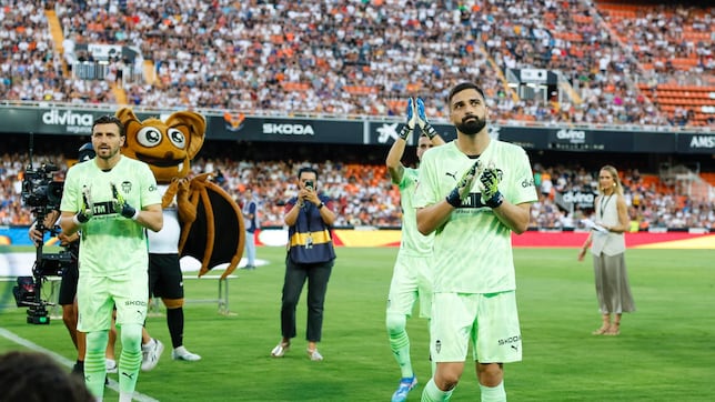 El Liverpool prepara una ofensiva por Mamardashvili