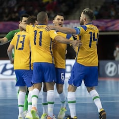 Brasil sigue de pleno ante una Panamá que cayó con honor