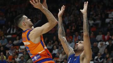 El Valencia arrasa al Burgos en casa con partidazo de Abalde