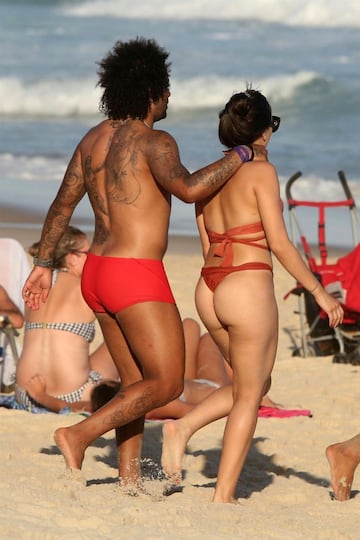 Marcelo relaxes with his family at the beach in Rio de Janeiro.