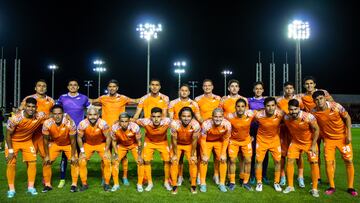 Jugadores de Correcaminos antes de su partido ante Celaya