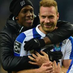 Porto se afianza en el subliderato al vencer al Chaves