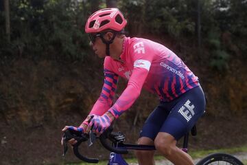 Rigoberto Urán se mostró feliz por su regreso a los entrenamientos en carretera. El ciclista colombiano empieza a pensar en el Tour de Francia donde será uno de los líderes del EF Education First