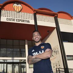 Vezo: “Si vuelvo al lateral, me soltaré más en ataque”