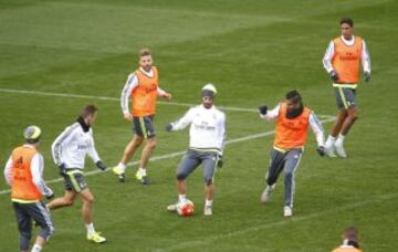 Isco con el balón.

