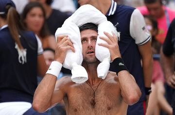 Novak Djokovic ante Jaoa Sousa.