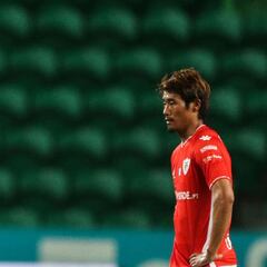 Sarabia y Porro cierran la temporada marcando