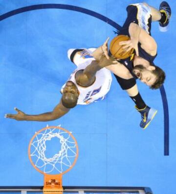 Serge Ibaka fue una pesadilla para Marc Gasol