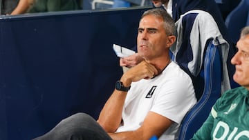 Gaizka Garitano en el banquillo del Nuevo Mirandilla.