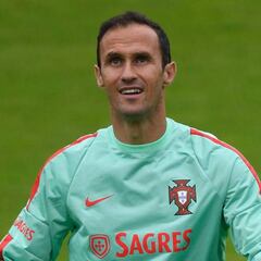 Carvalho: "Now's the time when we can mention the 2004 final"