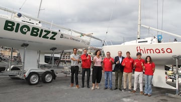 Autoridades y participantes, en el Marítimo del Abra