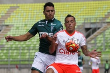 Santiago Wanderers venció 5-4 a Universidad de Chile que continúa complicándose en la parte baja de la tabla. 