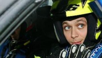 <b>VA A MÁS.</b> El italiano ha demostrado haber mejorado mucho sobre las cuatro ruedas.