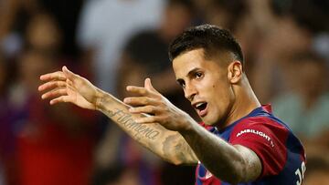 Soccer Football - LaLiga - FC Barcelona v Celta Vigo - Estadi Olimpic Lluis Companys, Barcelona, Spain - September 23, 2023 FC Barcelona's Joao Cancelo celebrates scoring their third goal REUTERS/Albert Gea