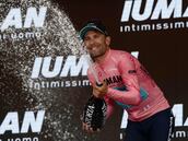 Ulissi: “Daré todo para defender la maglia rosa”