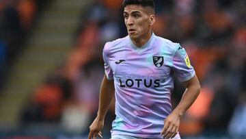 BLACKPOOL, ENGLAND - OCTOBER 01: Marcelino Núñez of Norwich during the Sky Bet Championship between Blackpool and Norwich City at Bloomfield Road on October 01, 2022 in Blackpool, England. (Photo by Gareth Copley/Getty Images)