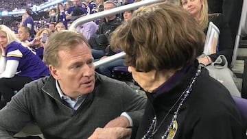 Roger Goodell invitó a aficionada de 99 años a la Super Bowl LII