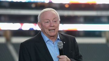 Jerry Jones con los Cowboys