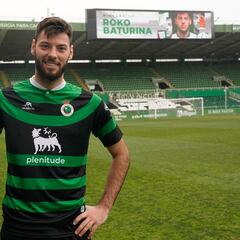 Roko Baturina ya pisa El Sardinero