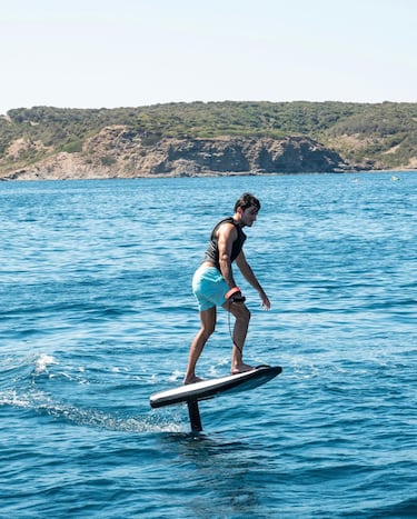 Así son las vacaciones de Carlos Sainz Jr. en Mallorca