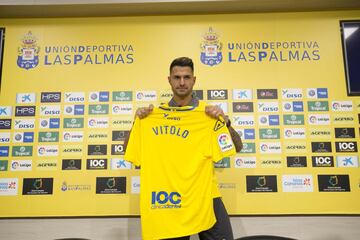 La presentación de Vitolo con Las Palmas, en imágenes
