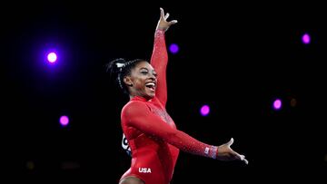 Biles presenta una demanda contra el USOC por abuso sexual