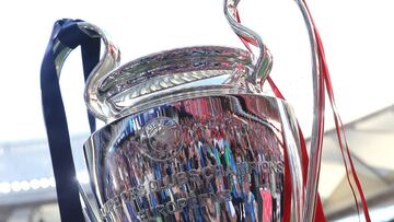 FILED - 01 June 2019, Spain, Madrid: A general view of the Champions League trophy prior to the start of the UEFA Champions League final soccer match between Tottenham Hotspur and Liverpool at the Wanda Metropolitano Stadium. The Champions League will ret