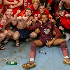 No pudo jugar en Chile y ahora llegó a la Premier: “Fue un cabro súper agradecido”