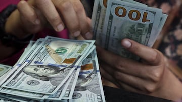 Billetes de 100 dólares estadounidenses.