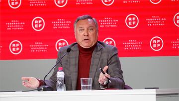 02/03/23 RUEDA DE PRENSA DE ANDREU CAMPS Y MEDINA CANTALEJO DEL COMITE ALBITRAL EN LA SEDE DE LA FEDERACION ESPAÑOLA DE FUTBOL