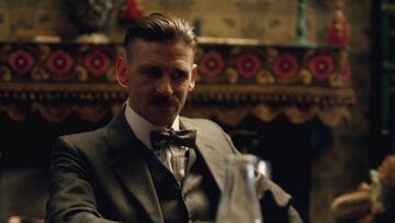 El 'Peaky Blinder' Paul Anderson muestra su pasión por el Celtic de Glasgow