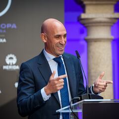 ¿Cómo es el reparto del dinero en la Supercopa de España 2023 y quién cobra más?