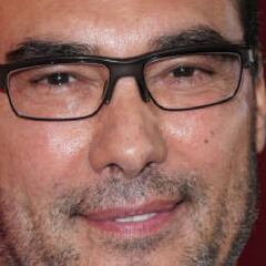 Eduardo Yáñez causa polémica por criticar programa social para jóvenes