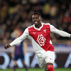 Folarin Balogun stuns PSG with first-minute goal