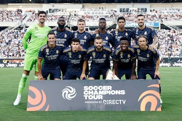 Arriba: Courtois, Rüdiger, Kroos, Camavinga, Bellingham, Joselu.
Abajo: Lucas Vázquez, Fran García, Nacho, Vinicius y Modric.