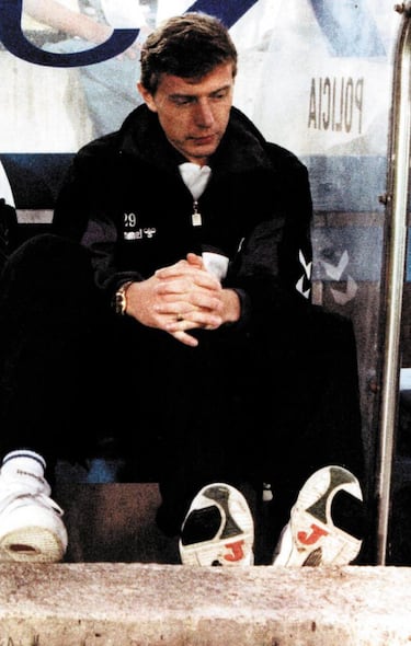 Escándalo: Leo Beenhakker sienta a Butragueño ante el PSV...