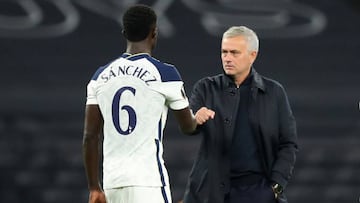 Mourinho cuida a Davinson Sánchez