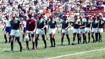 Foto de la Seleccion Mexicana contra Rusia en el Mundial de Mexico 1970
1970/MEXSPORT/David Leah