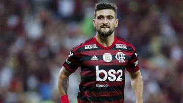 De Arrascaeta se luce con Flamengo