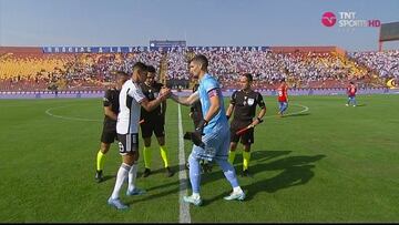 El público de Católica-Colo Colo deja al descubierto otra crisis en el fútbol chileno