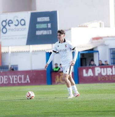 Víctor Corral, el héroe del ascenso, pone rumbo a Mérida