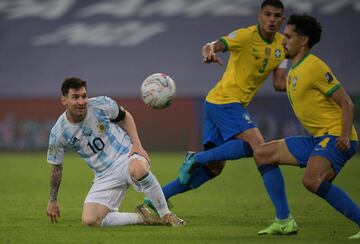 Leo Messi, Thiago Silva y Marquinhos.