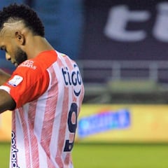 Miguel Ángel Borja sufre un esguince de tobillo