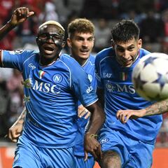 Un golpe de suerte salva al Nápoles