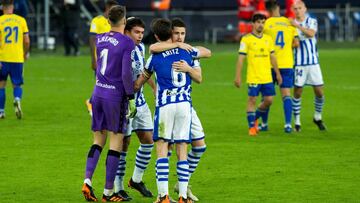 La Real completa en Cádiz el mejor arranque de su historia