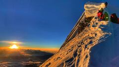 El Everest se cobra sus dos primeras vidas en 2021